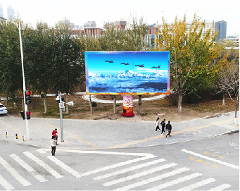 道真户外大屏广告投放要点。